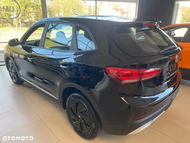 MG ZS Hybrid+ - 4