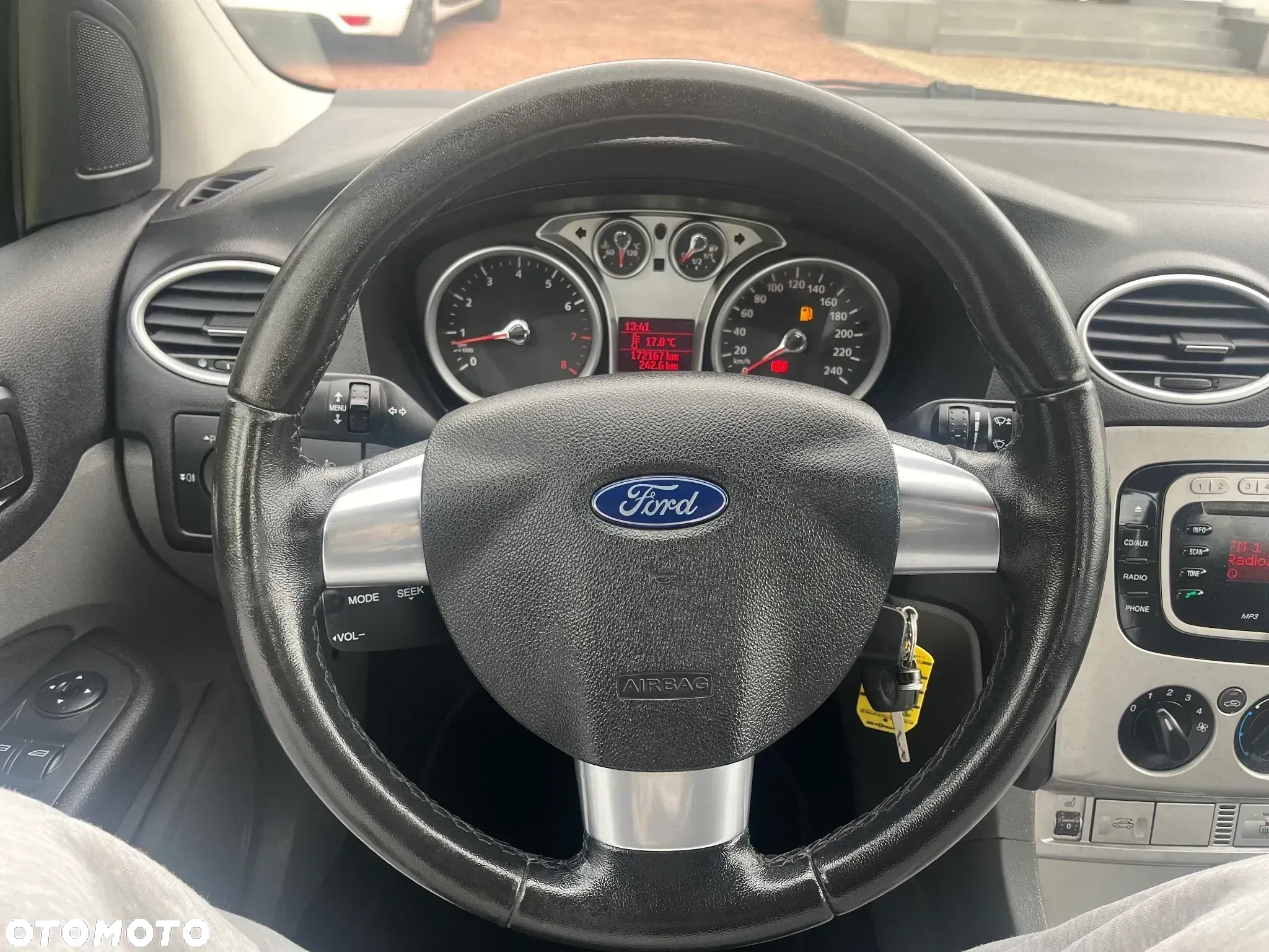 Ford Focus Coupe-Cabriolet 2.0 16V Black Magic - 16