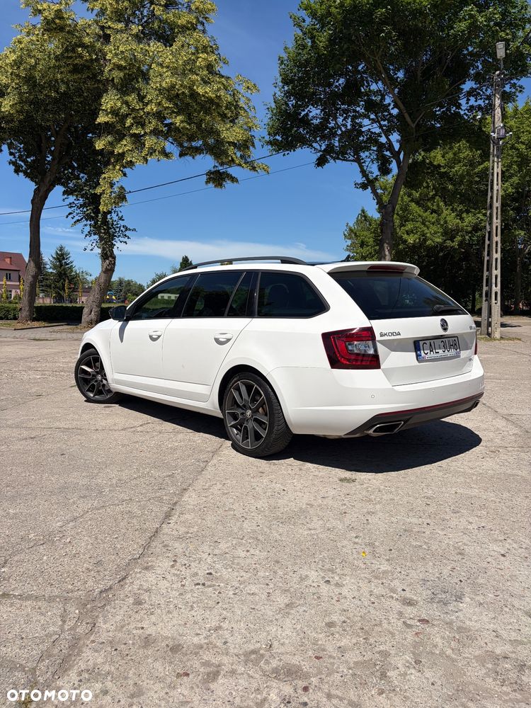Skoda Octavia 2.0 TDI DSG RS - 5