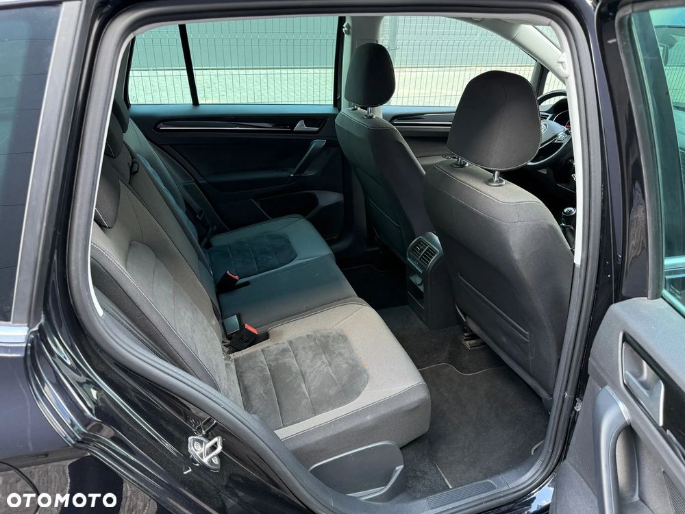 Volkswagen Golf Sportsvan 1.4 TSI (BlueMotion Technology) Highline - 26