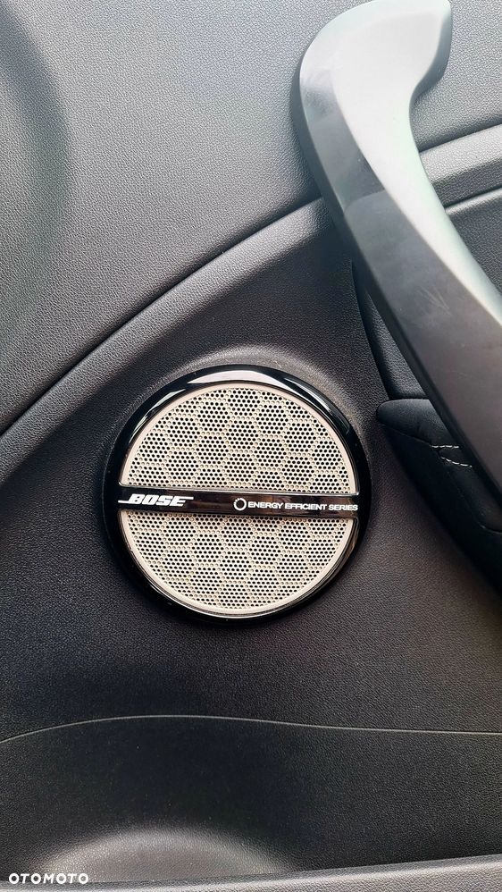 Renault Megane Grandtour ENERGY TCe 115 Start & Stop Bose Edition - 10