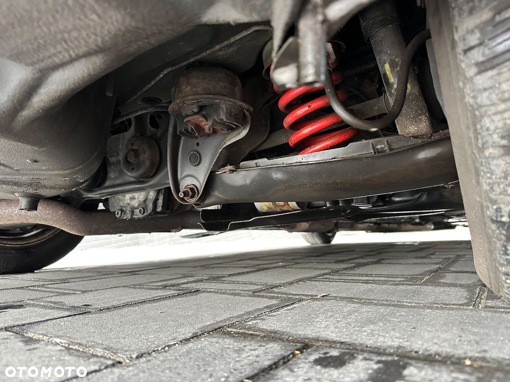 Mercedes-Benz CLK - 24