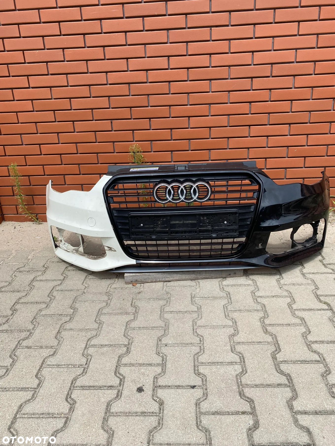 ZDERZAK AUDI A1 2009- S LINE - 1