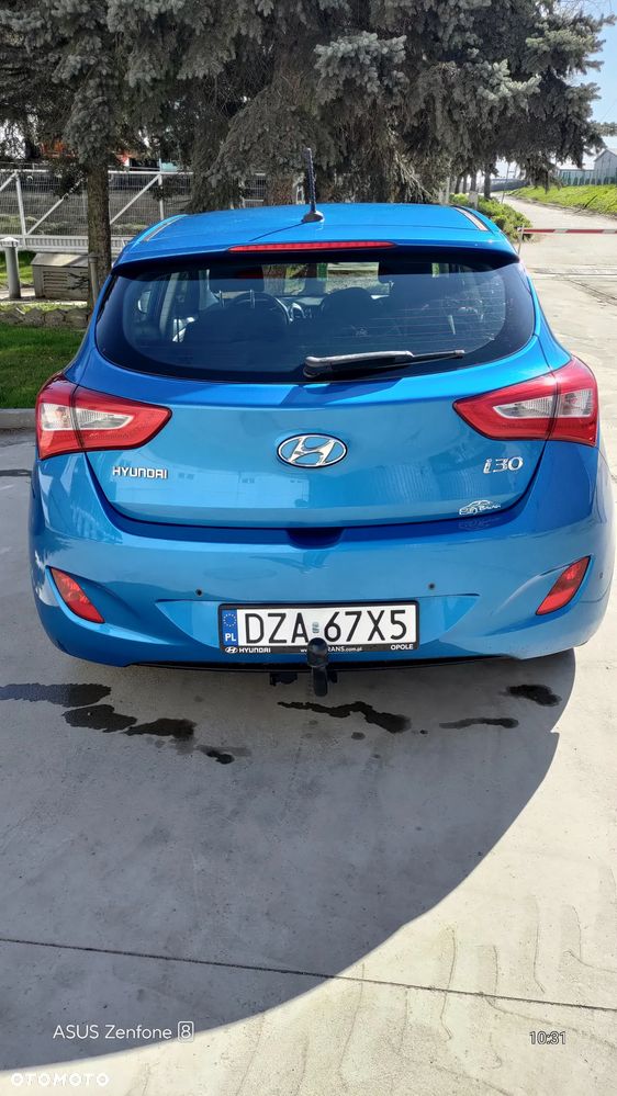 Hyundai i30 blue 1.6 CRDi Premium - 6