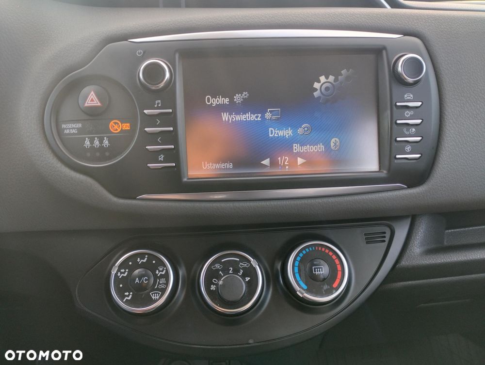 Toyota Yaris - 27
