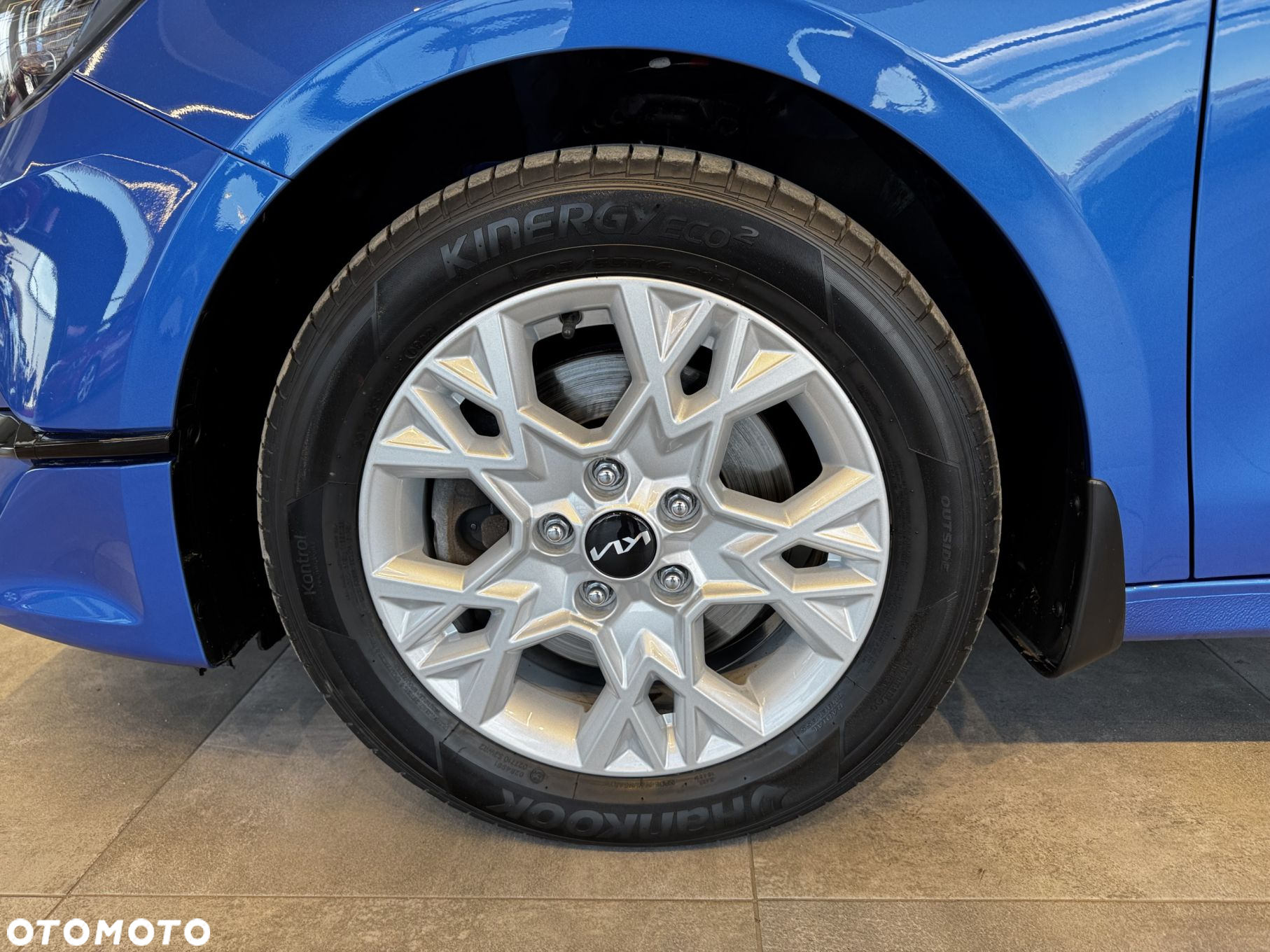 Kia Ceed - 10