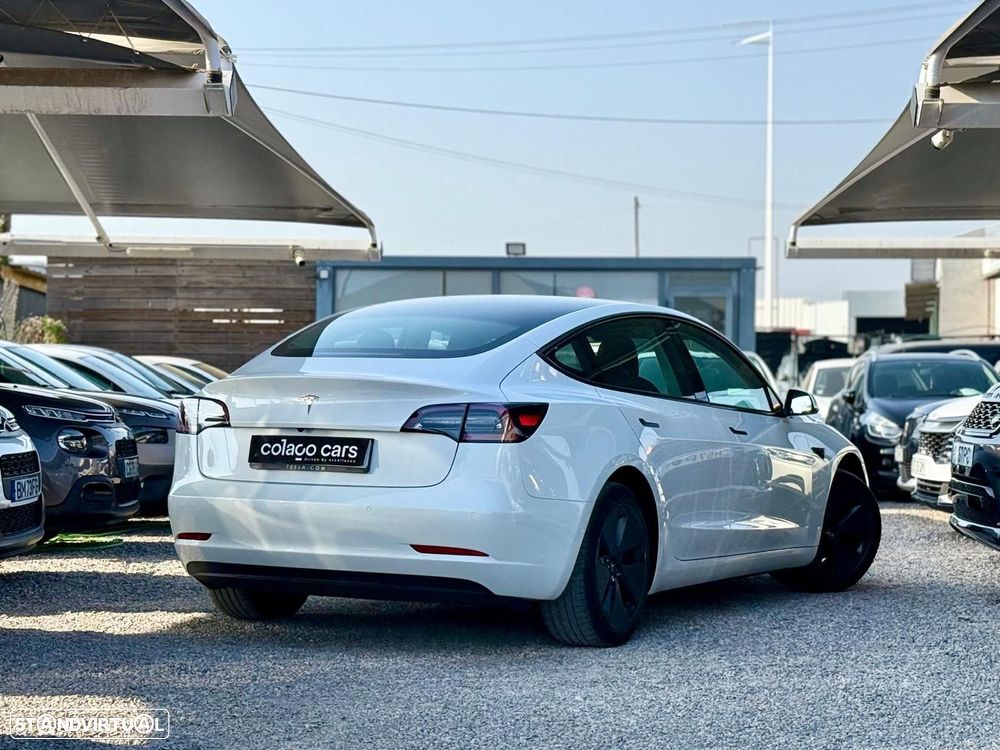 Tesla Model 3 - 5