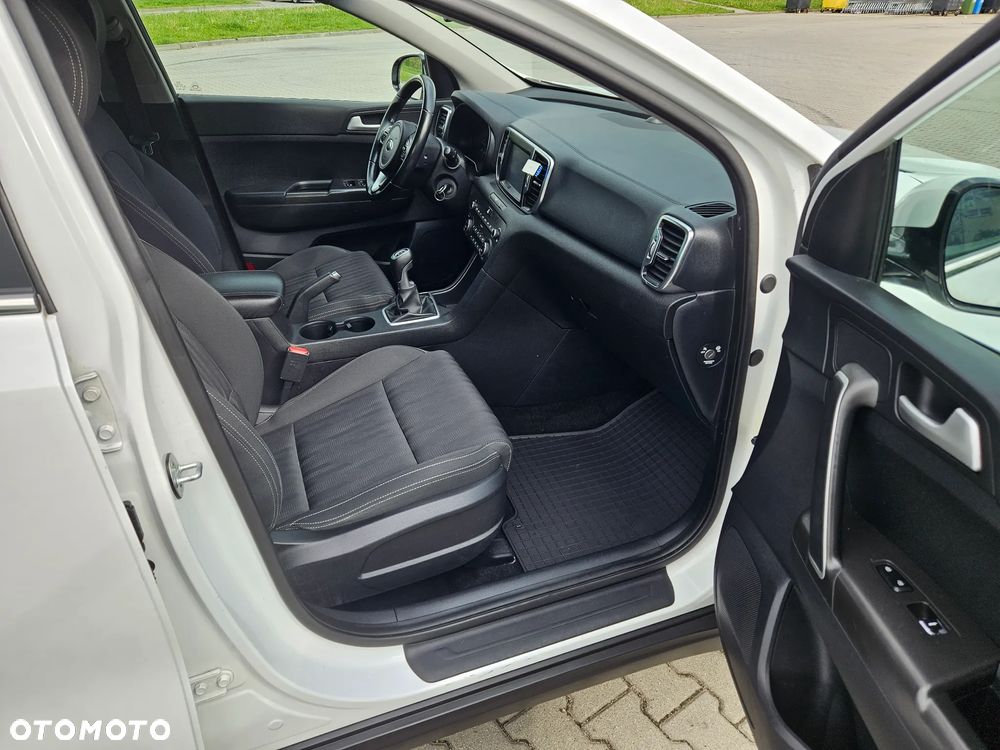 Kia Sportage - 27