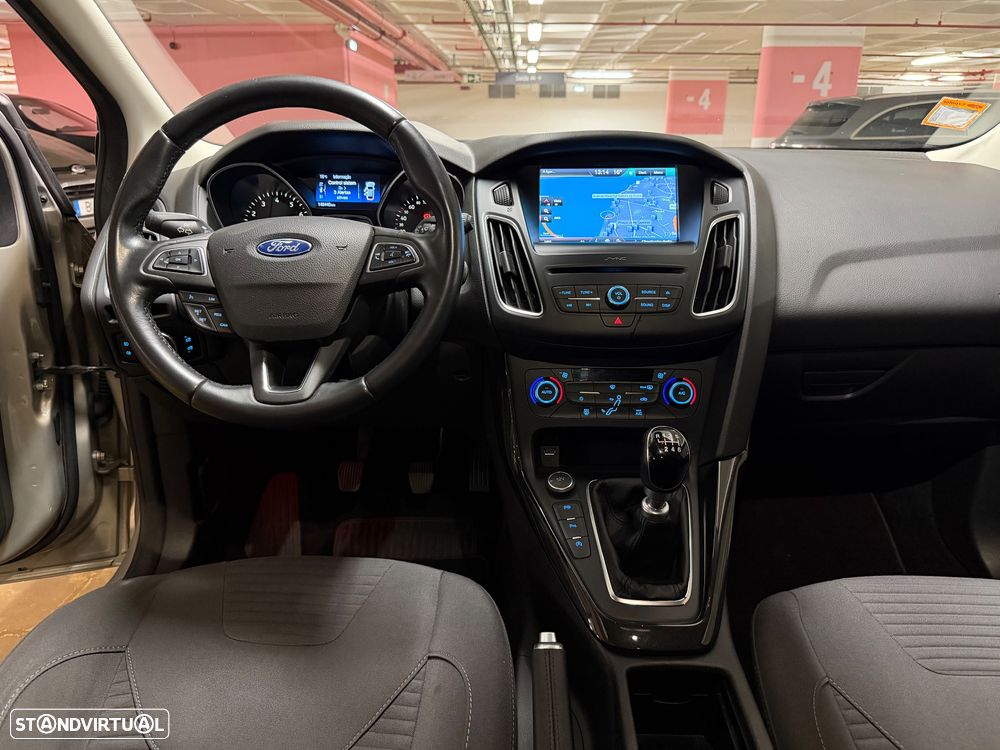 Ford Focus SW 1.0 SCTi Titanium Best - 6