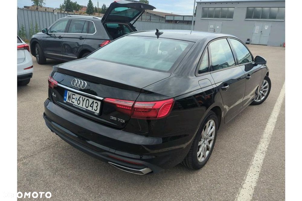 Audi A4 Limousine - 3