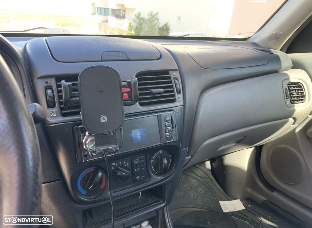 Nissan Almera 2.2 Di Sport - 2