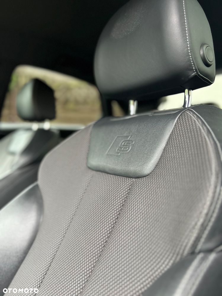 Audi A4 Limousine 2.0 TDI Quattro S tronic - 7