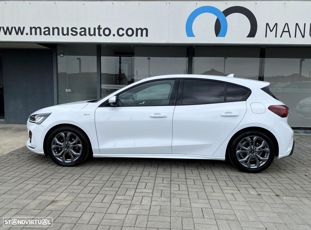 Ford Focus 1.0 EcoBoost MHEV ST-Line - 16