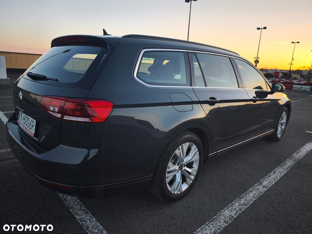 Volkswagen Passat 2.0 TDI EVO Business DSG - 4
