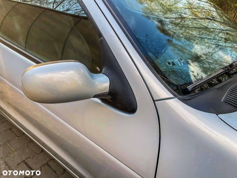 Renault Megane 1.6 - 4