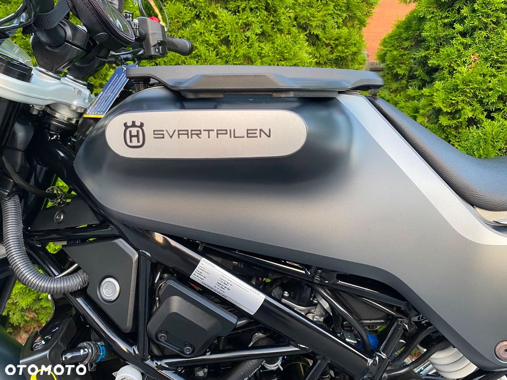 Husqvarna Svartpilen - 8
