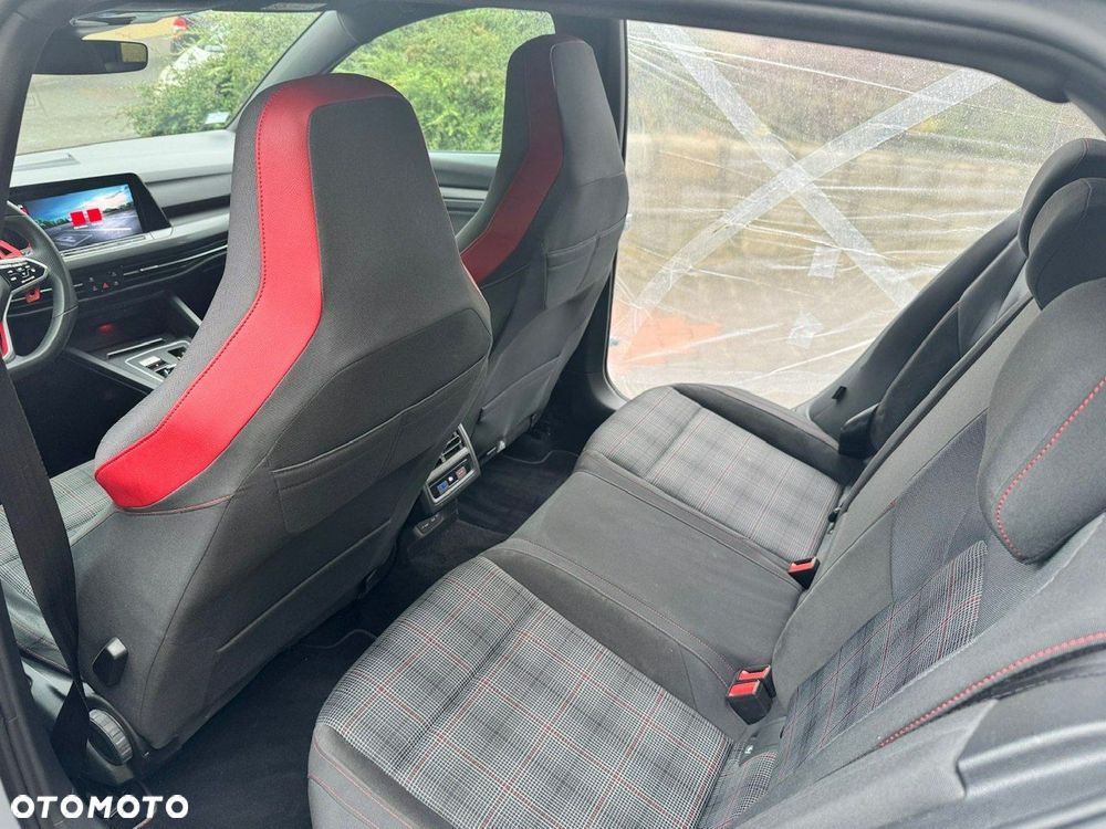 Volkswagen Golf VIII 2.0 TSI GTI DSG - 17