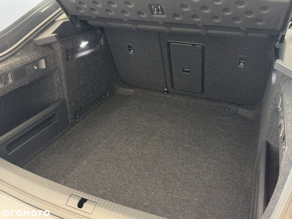 Skoda Superb 1.5 TSI Ambition DSG - 35