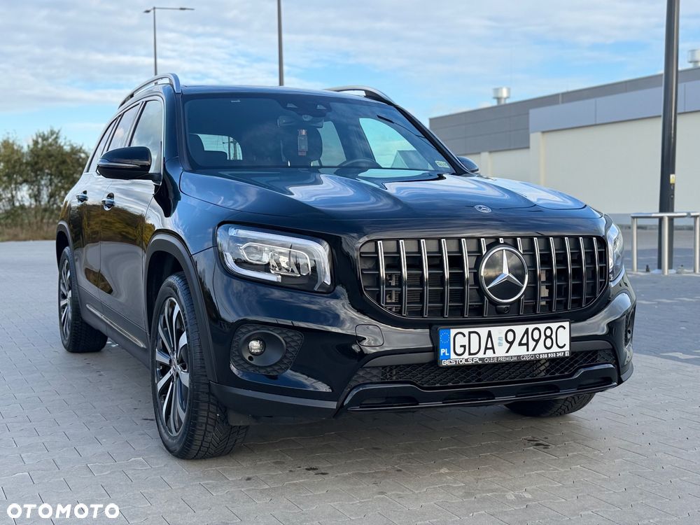 Mercedes-Benz GLB - 2