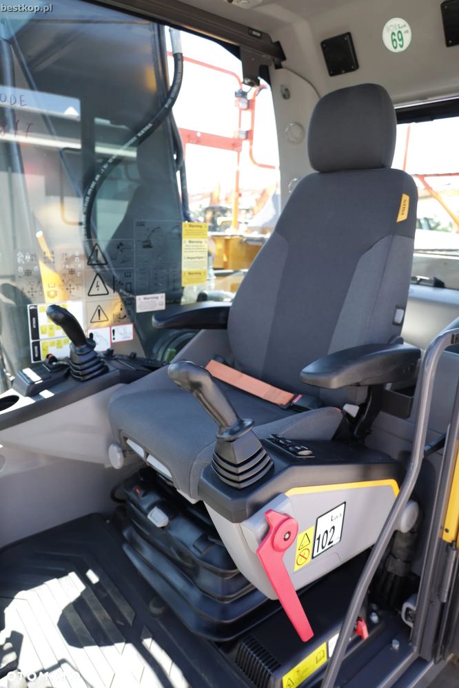 Volvo EC220EL - 20