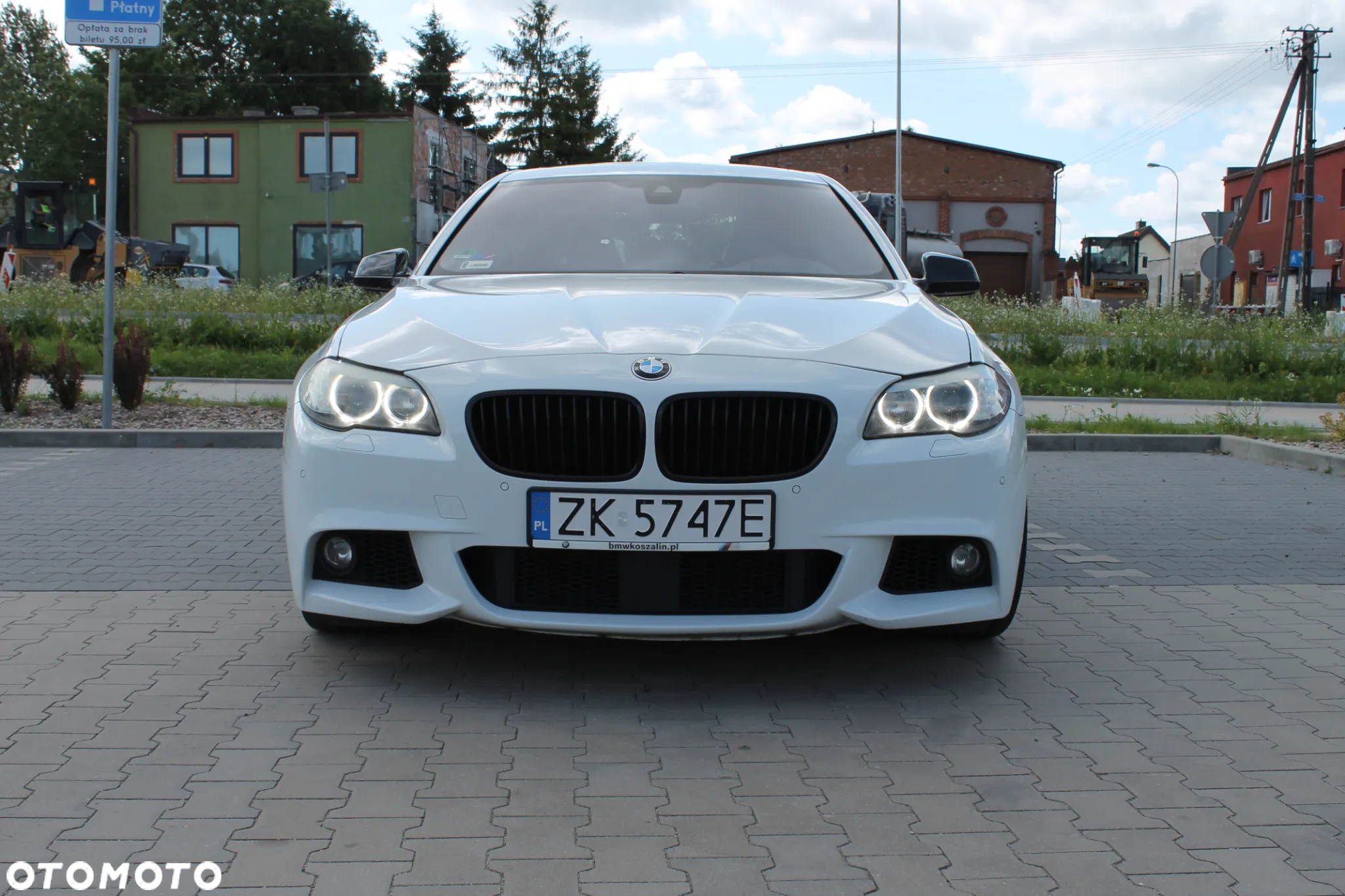 BMW Seria 5 530d xDrive - 8