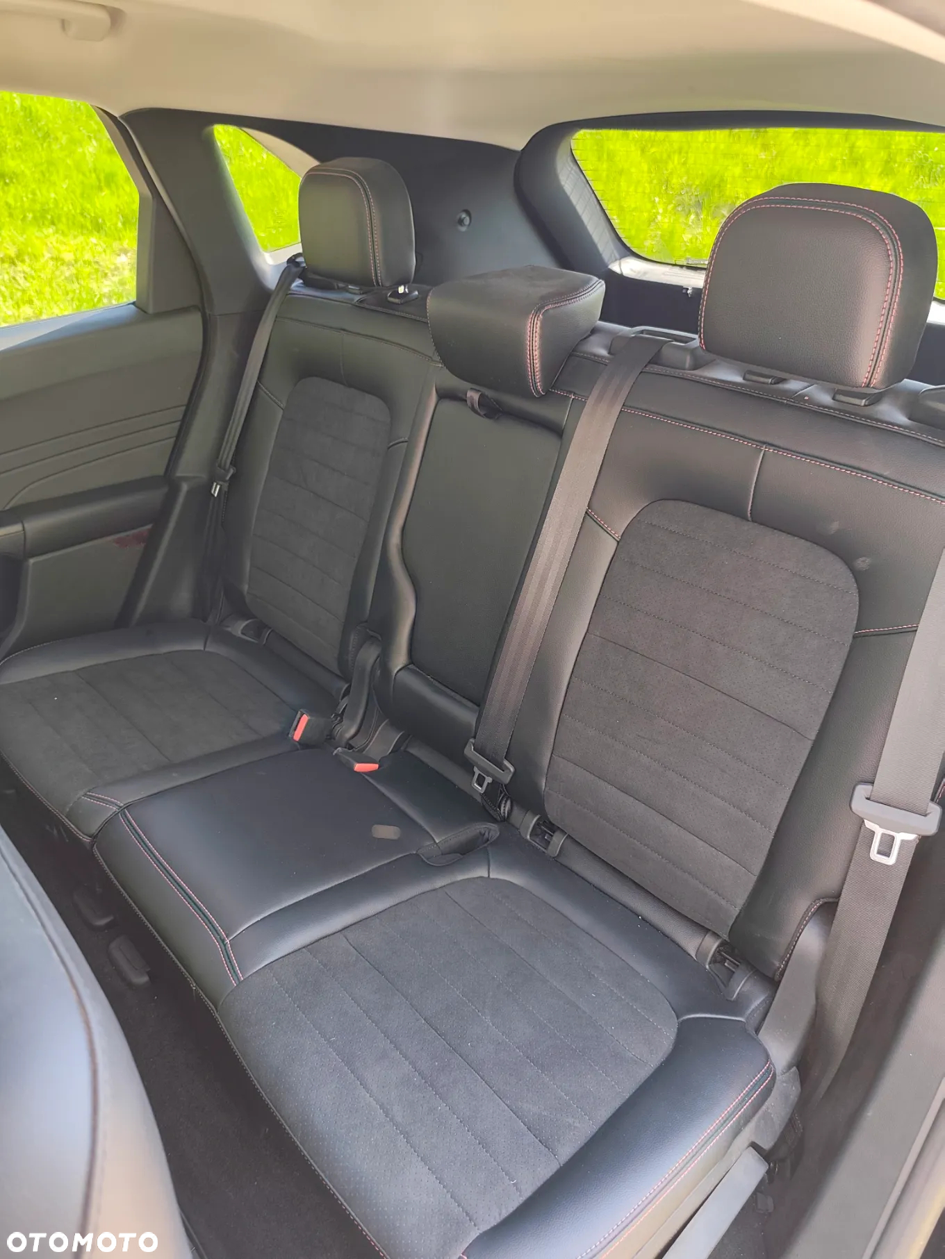 Ford Escape 2.0 EcoBoost AWD Titanium - 37