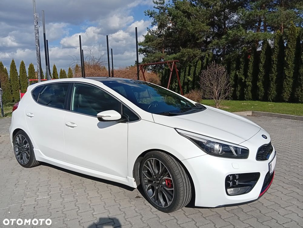 Kia Ceed 1.6 T-GDI GT-Track - 5