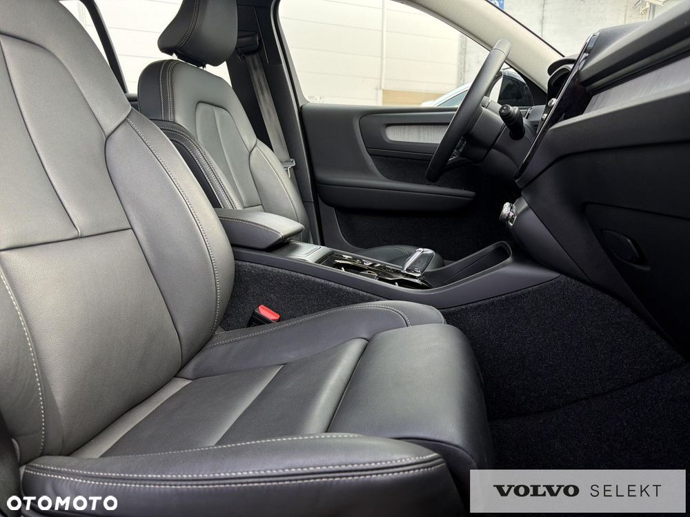 Volvo XC 40 - 12