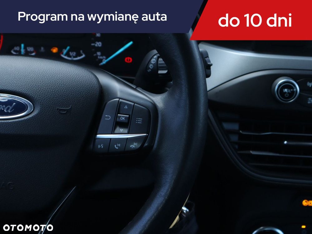Ford Focus SW - 22