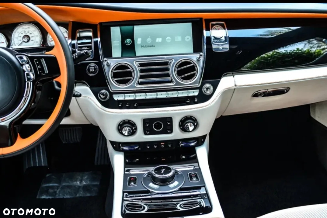 Rolls-Royce Wraith Black Badge - 7