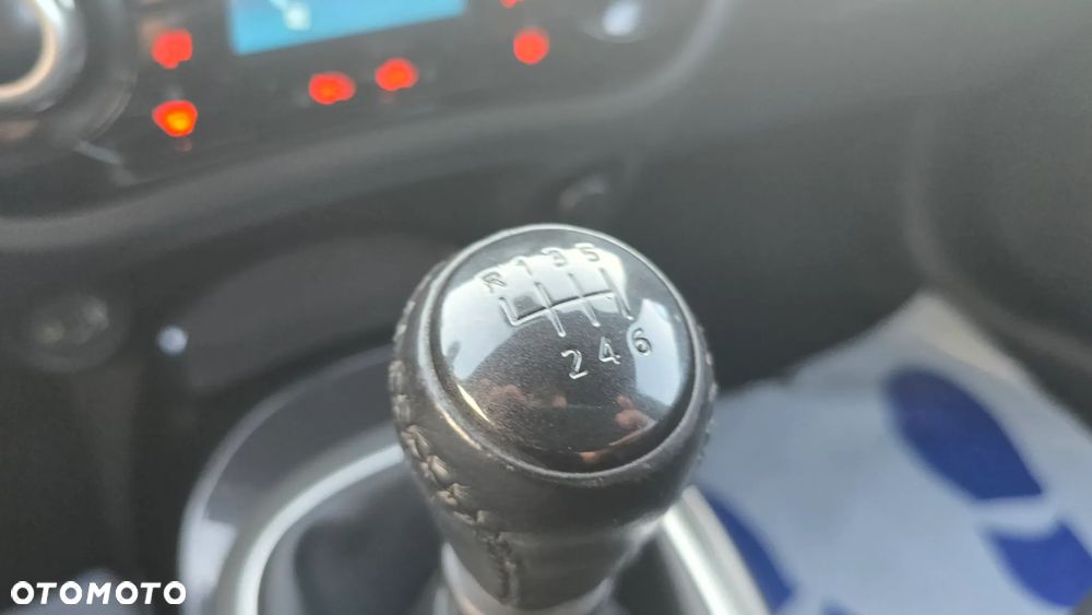 Nissan Juke 1.2 DIG-T N-Connecta EU6 - 16