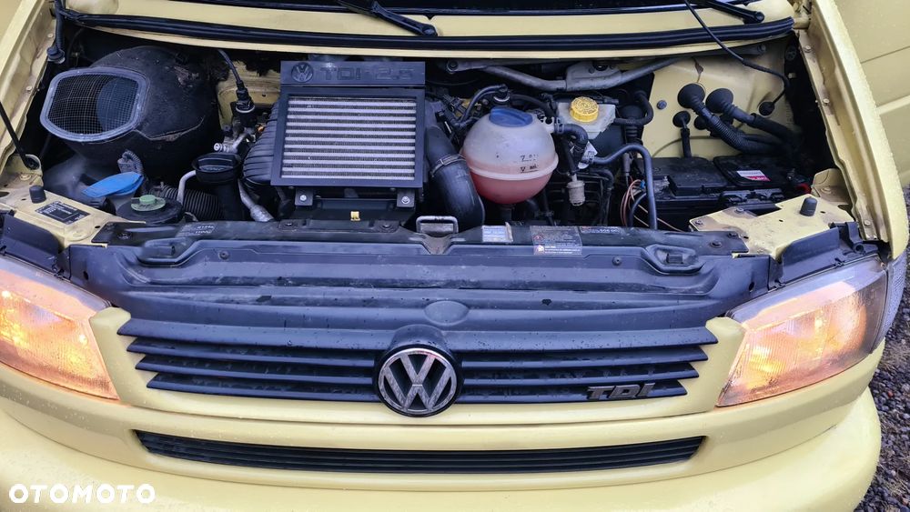 Volkswagen Multivan - 8