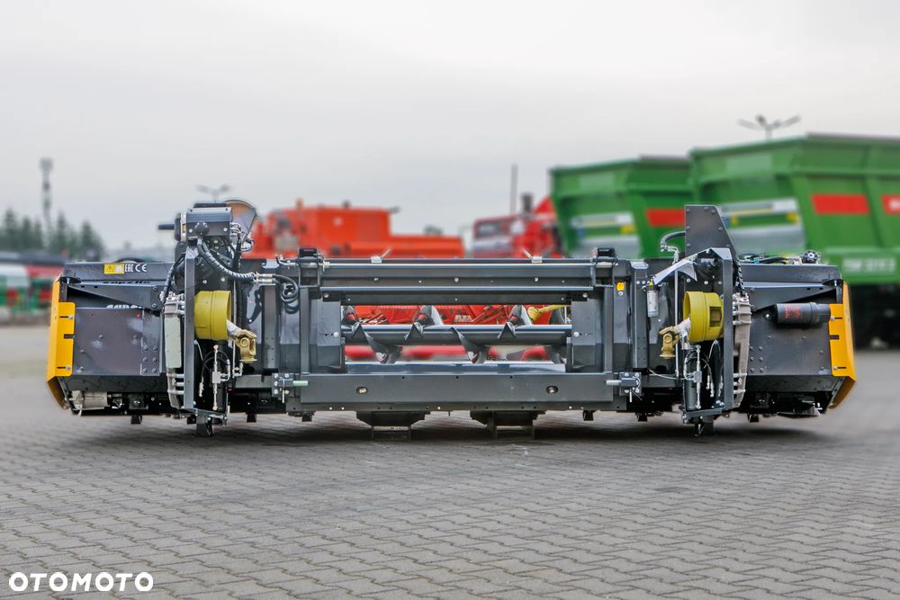 Capello Przystawka do kukurydzy Capello Quasar R6 do każdego kombajnu Claas i New Holland - 32