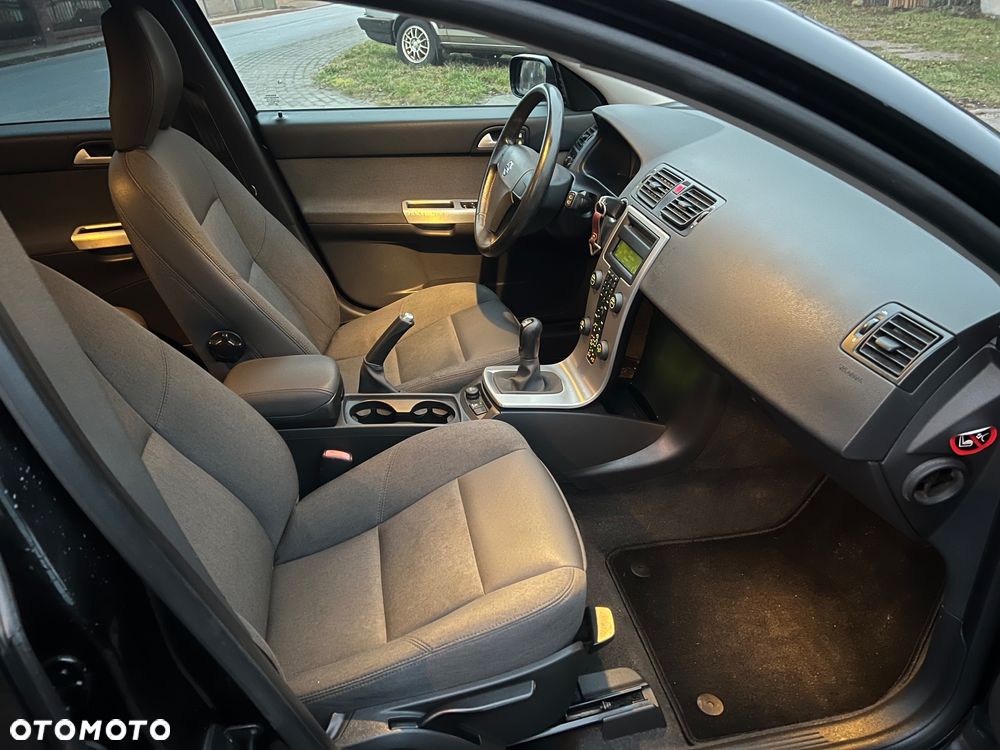 Volvo V50 1.6D Momentum - 22