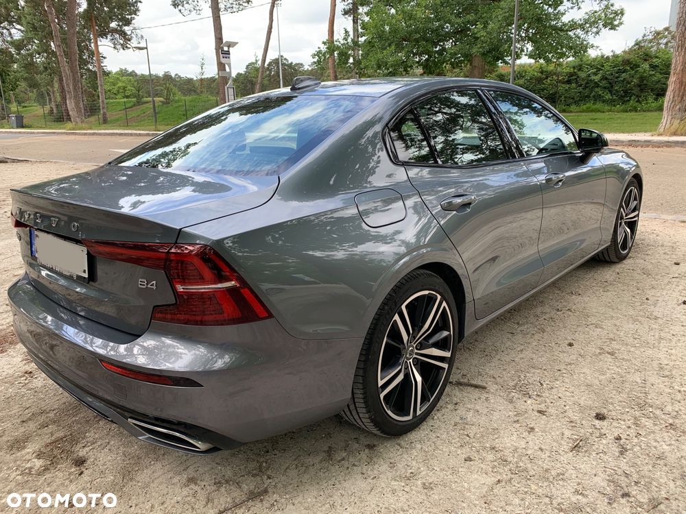 Volvo S60 B4 B R-Design - 21