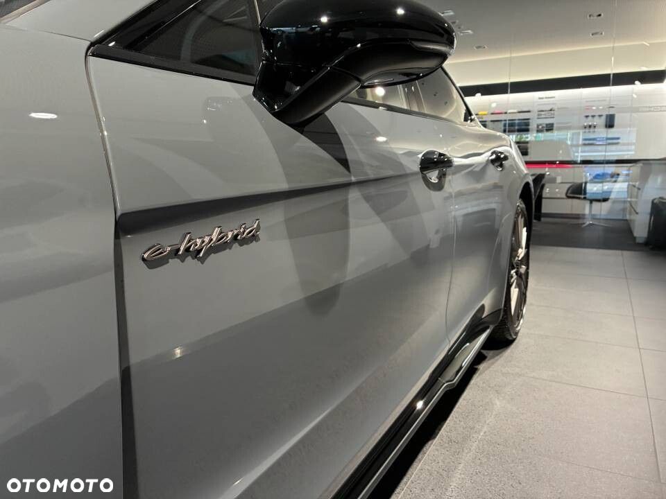 Porsche Panamera - 6