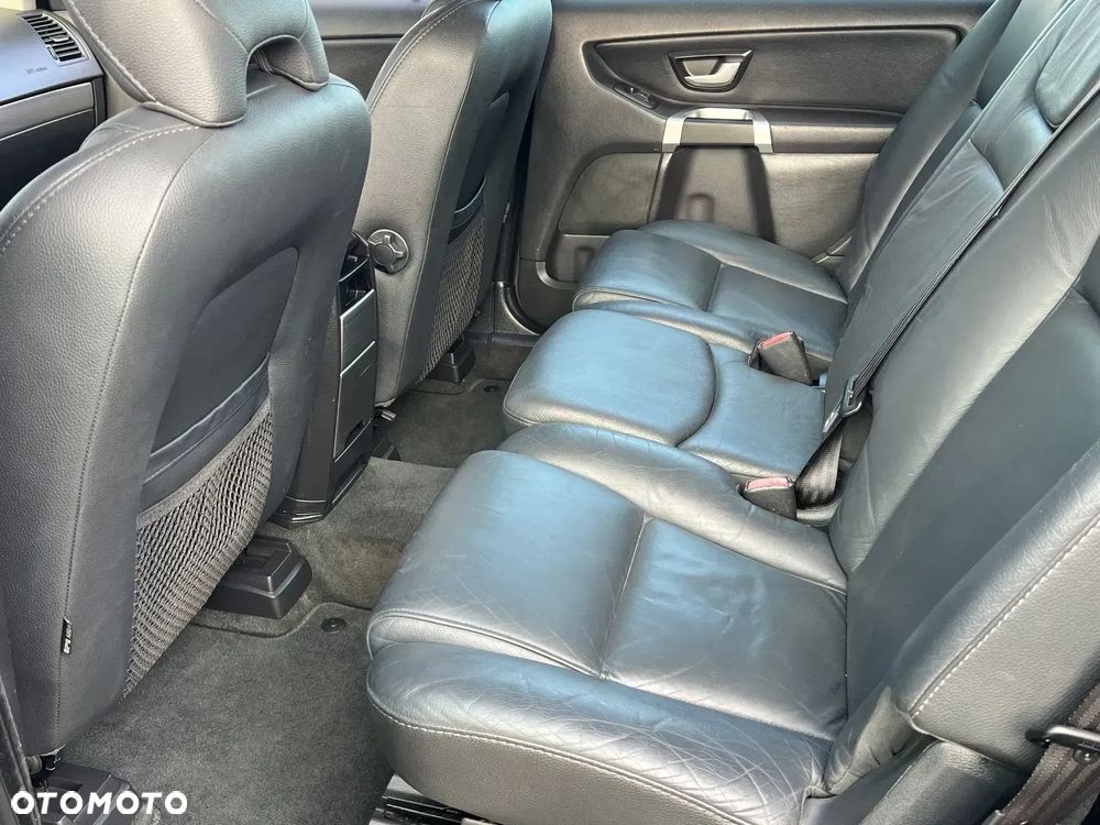 Volvo XC 90 D5 AWD Executive - 23