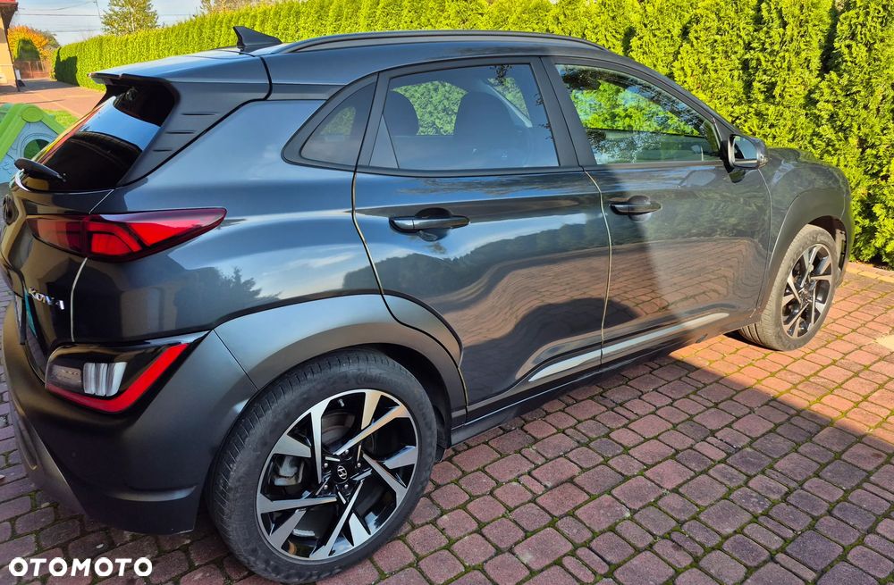 Hyundai Kona 1.6 T-GDI Premium DCT - 4