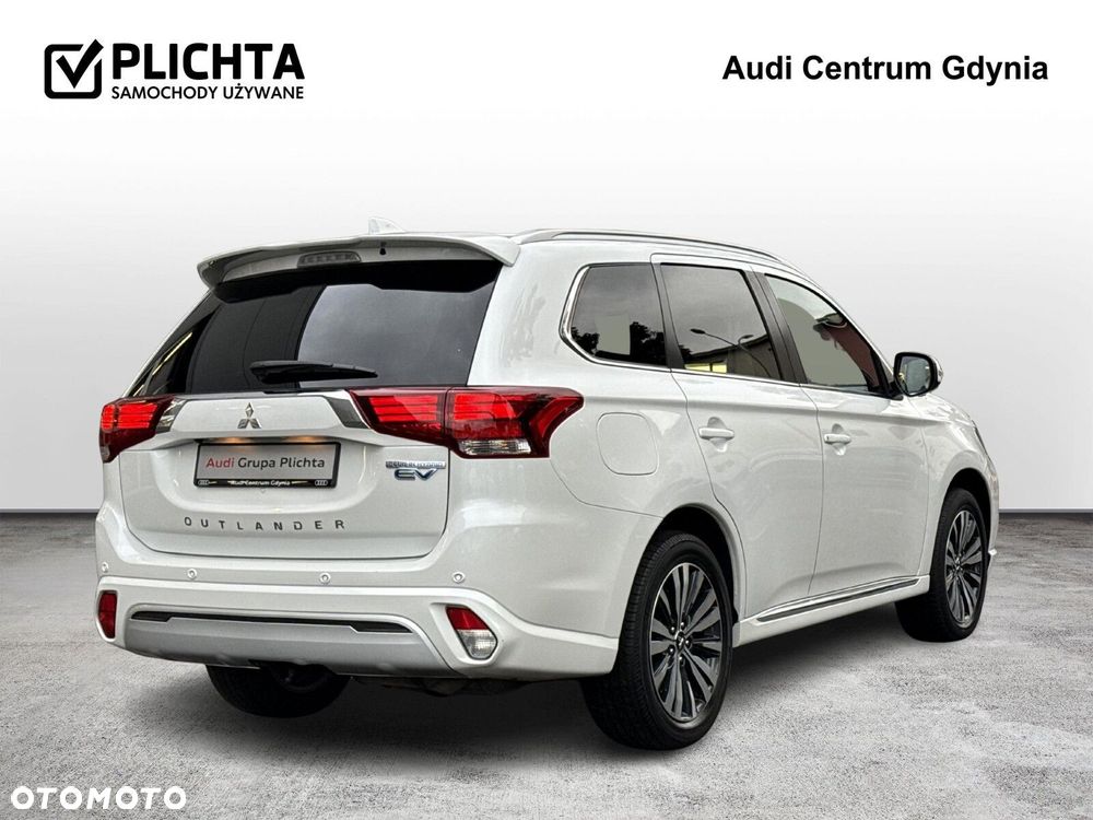 Mitsubishi Outlander PHEV Intense + - 5