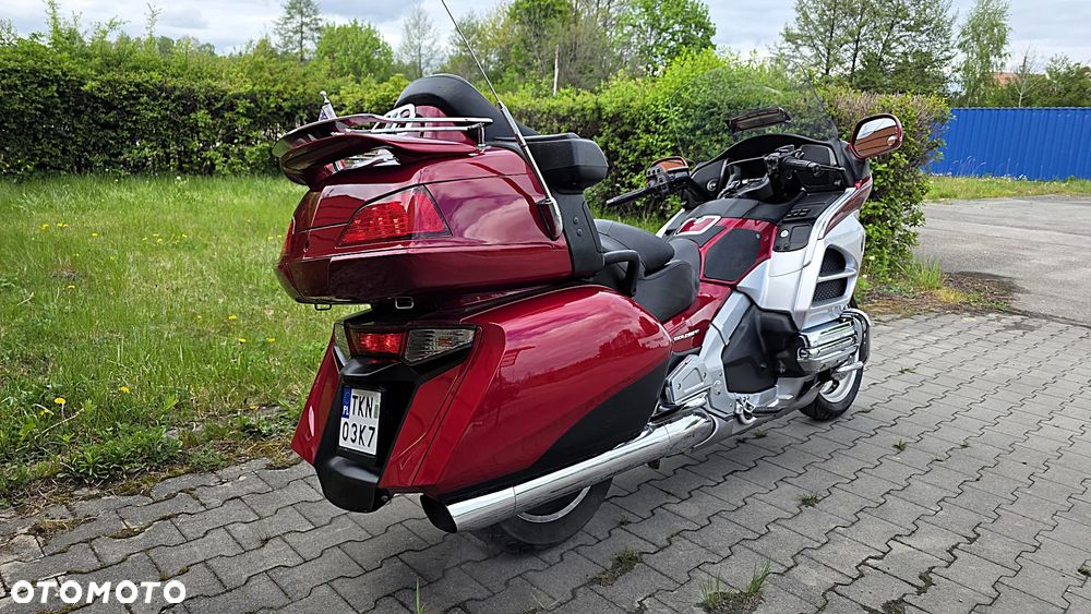 Honda GL - 9