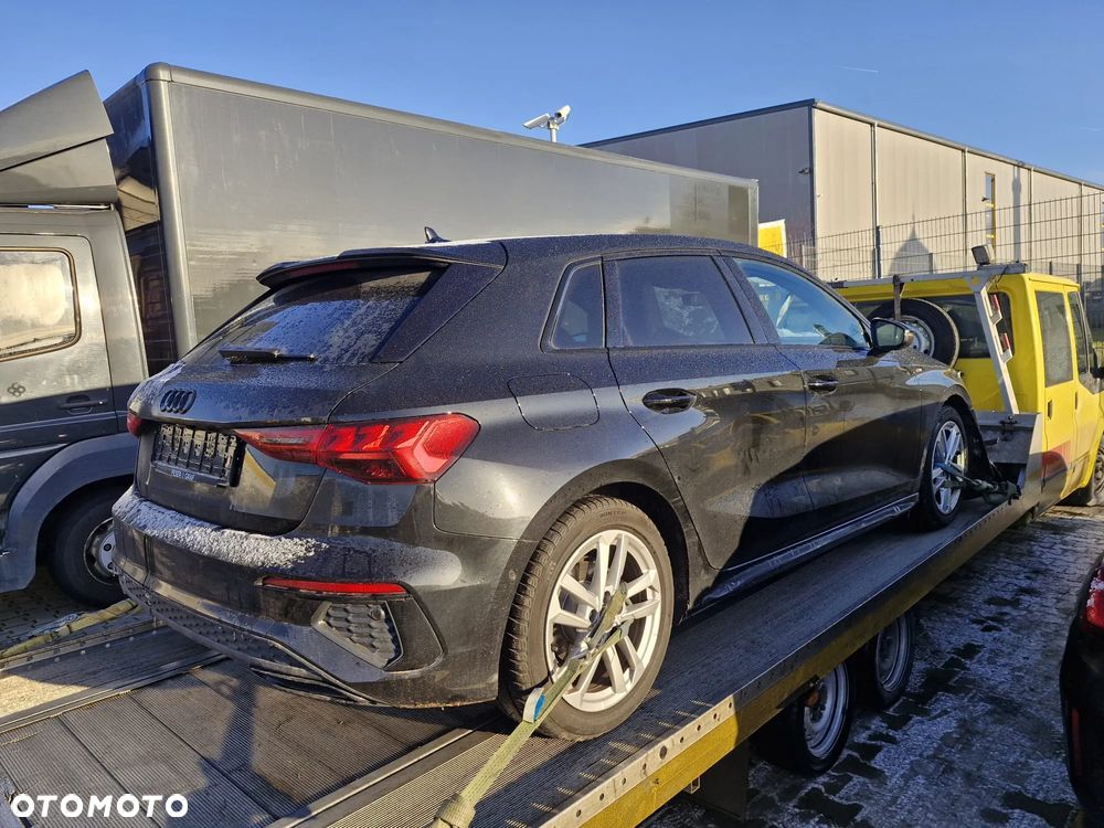 Audi A3 Sportback 35 TFSI S tronic S line - 9