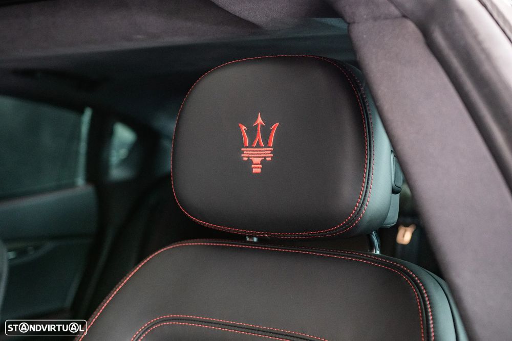 Maserati Quattroporte 3.0 V6 D GranSport - 24
