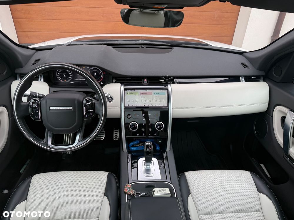 Land Rover Discovery Sport P250 R-Dynamic SE - 12