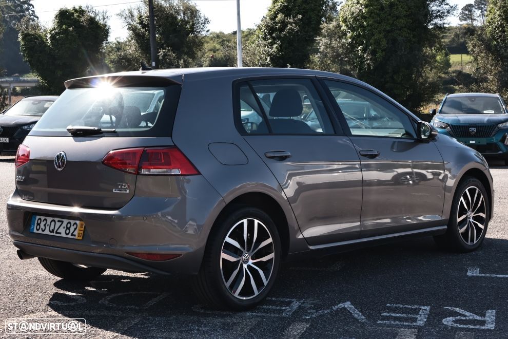 VW Golf 1.6 TDi BlueMotion Confortline - 3