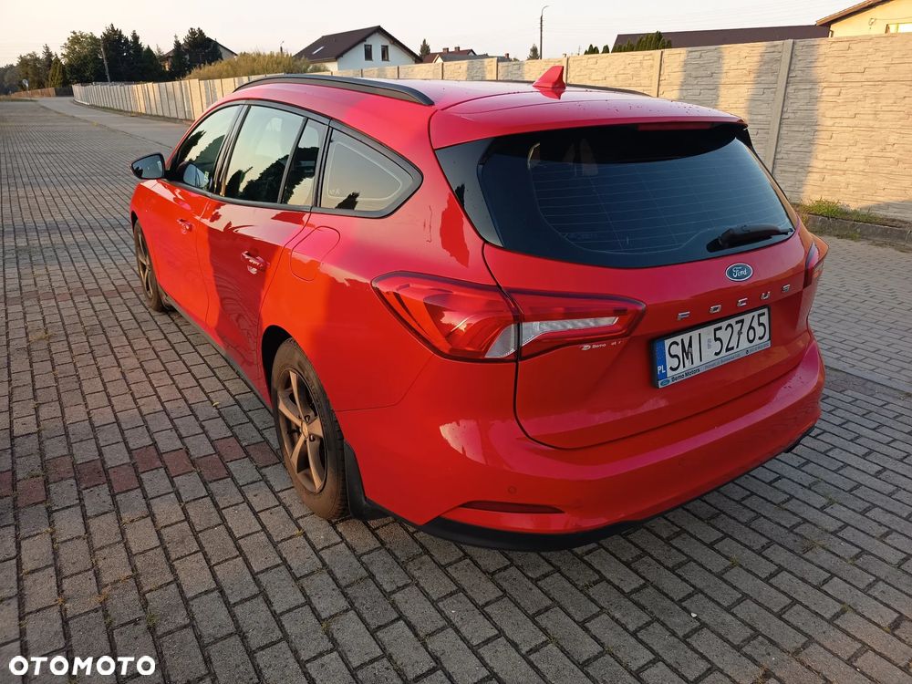 Ford Focus 1.0 EcoBoost Trend Edition - 10