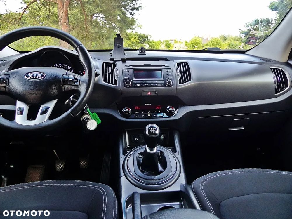 Kia Sportage 1.7 CRDI 2WD ISG Dream-Team Edition - 36