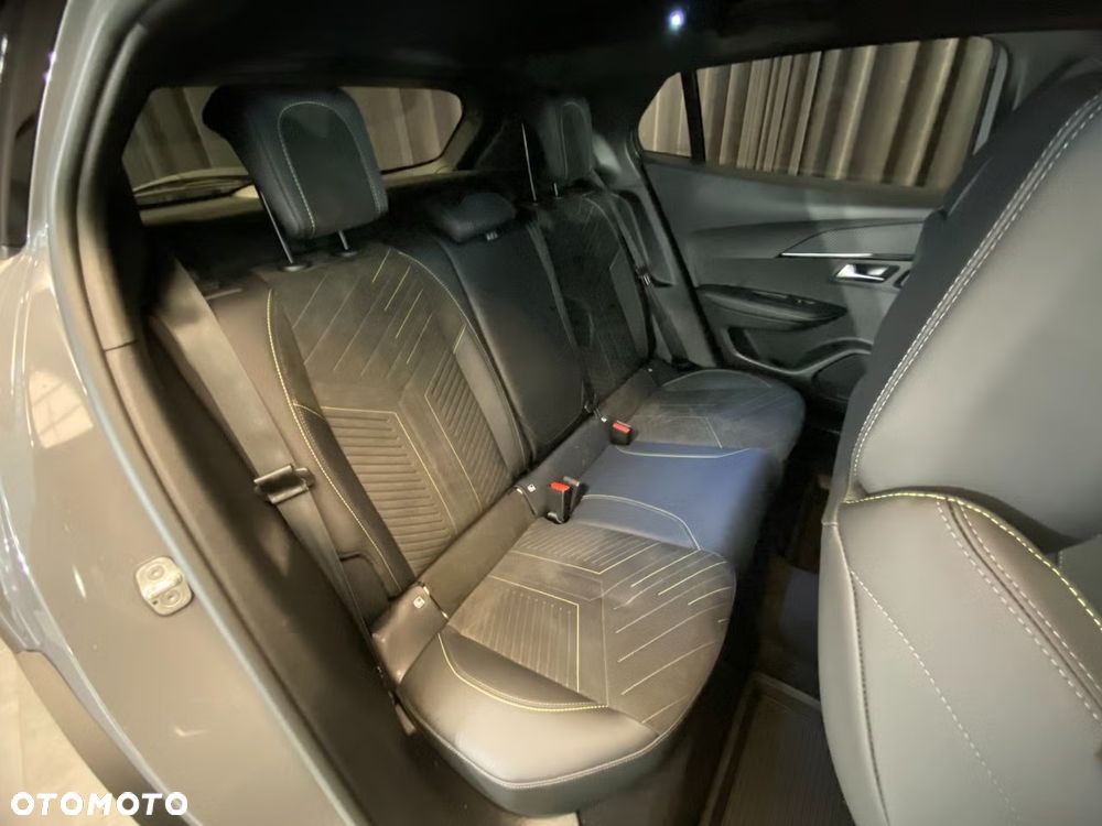 Peugeot 2008 1.2 PureTech GT S&S EAT8 - 9