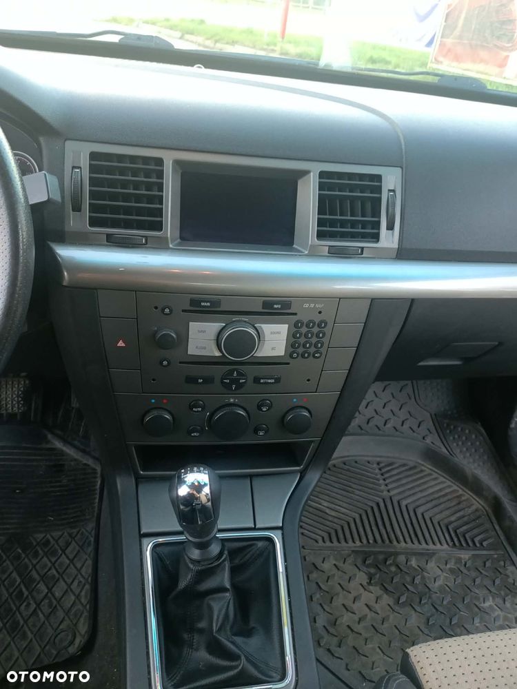 Opel Vectra 1.9 CDTI - 12