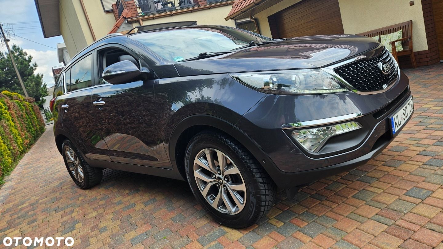 Kia Sportage 1.7 CRDI 2WD Dream-Team Edition - 9