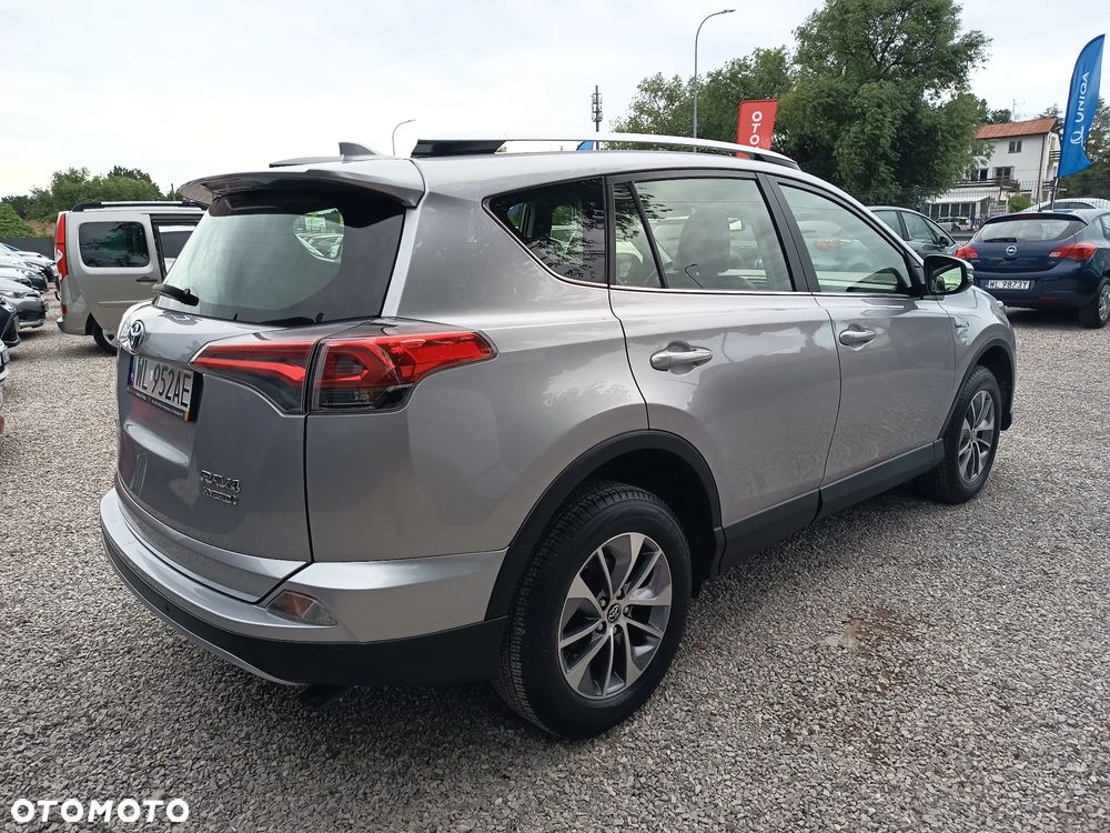 Toyota RAV4 Hybrid Premium 4x2 - 15